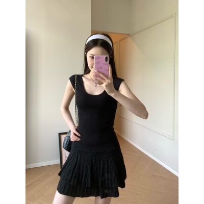 温柔甜美针织蛋糕裙摆连衣裙