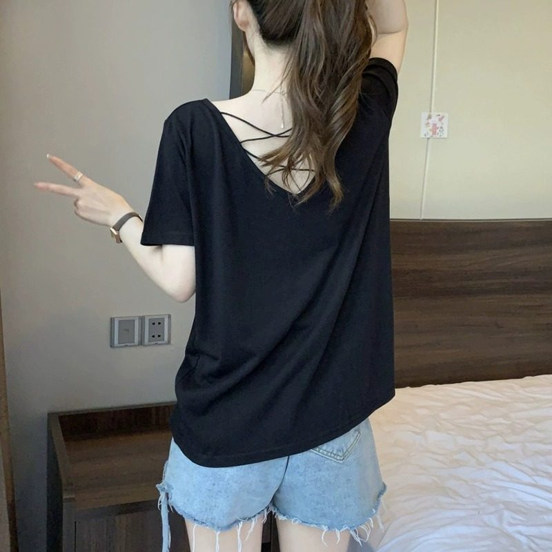 设计感露背短袖t恤打底衫女夏装大码胖mm遮肚子显瘦美背体恤上衣