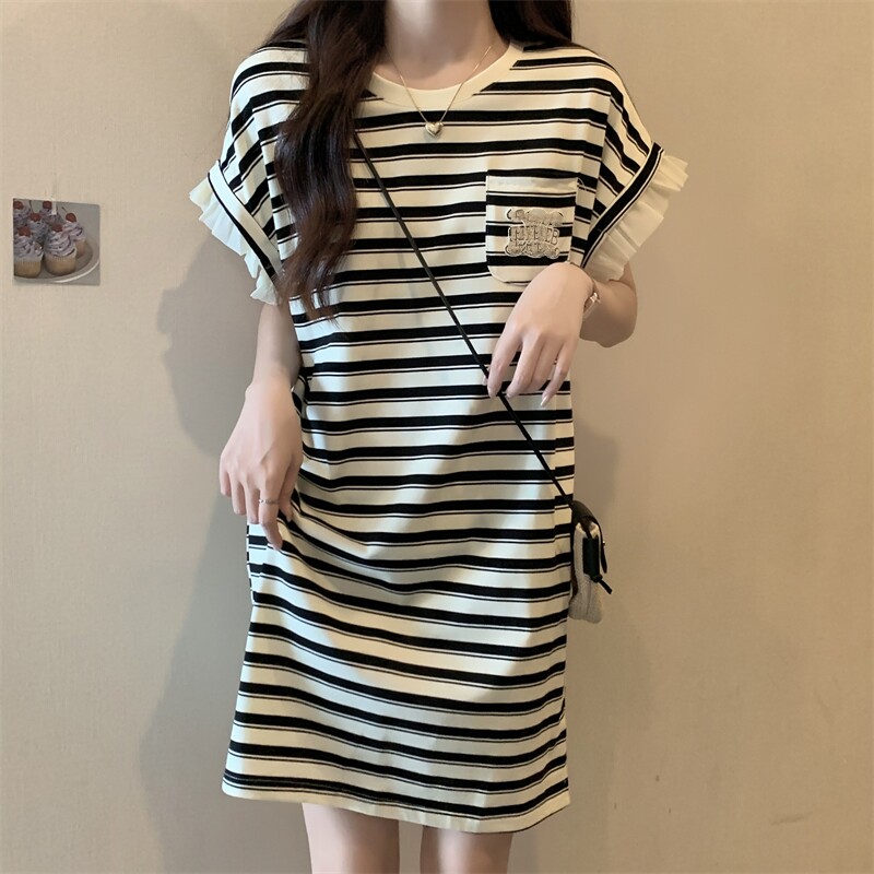 条纹中长款T恤裙子女大码宽松遮肚子胖mm显瘦减龄韩版无袖连衣裙