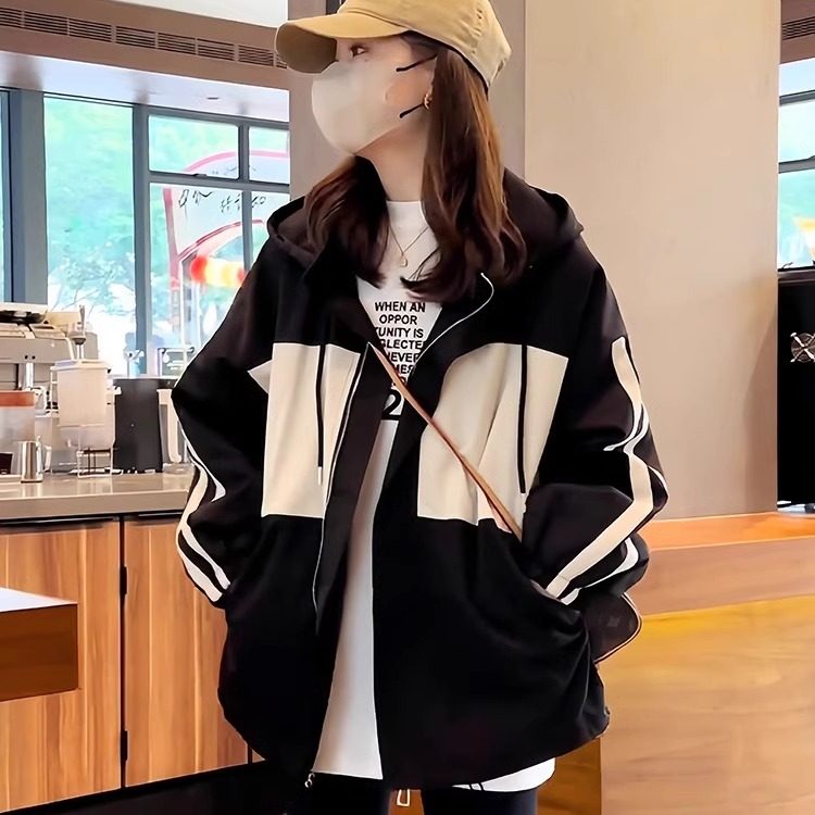 大码胖MM时尚撞色冲锋衣外套女2025秋季新款小个子连帽棒球服夹克