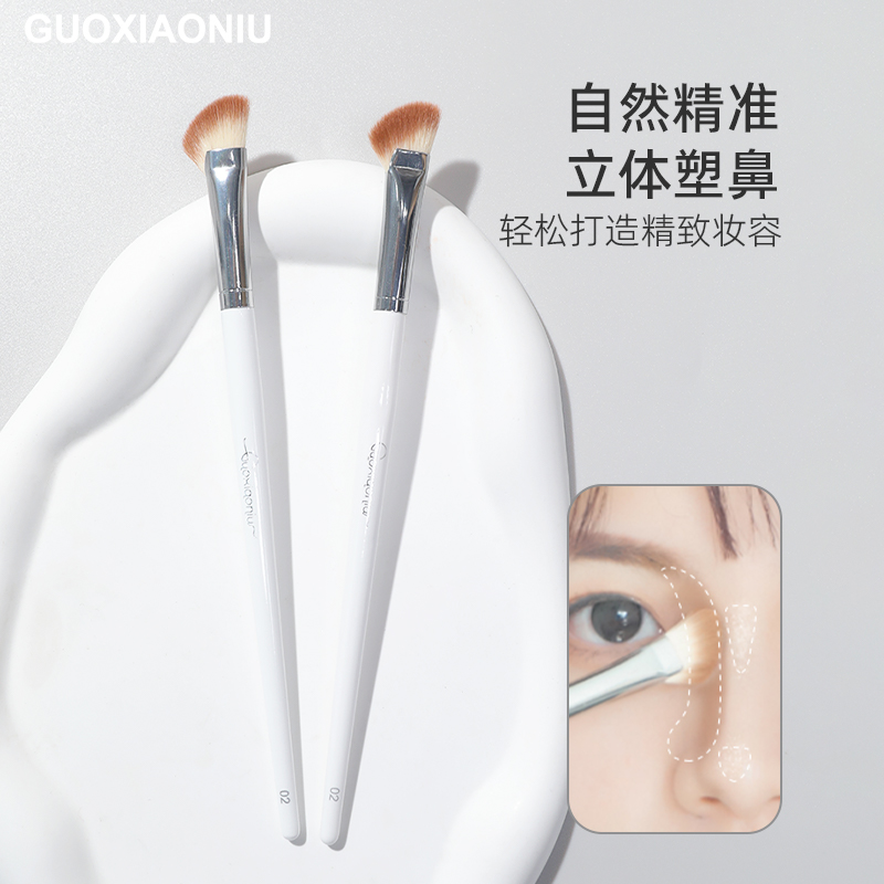 小妞福利斜角异形眼影刷