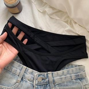 森日和叶冰丝性感镂空交叉女士纯棉裆三角裤 女夏黑白 纯欲内裤