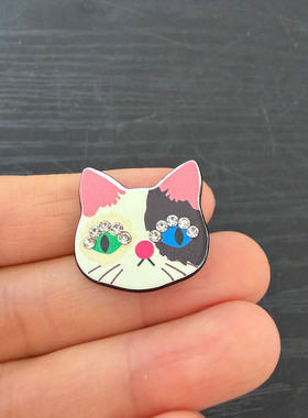小巧不对称猫咪头像女式可爱别针胸针