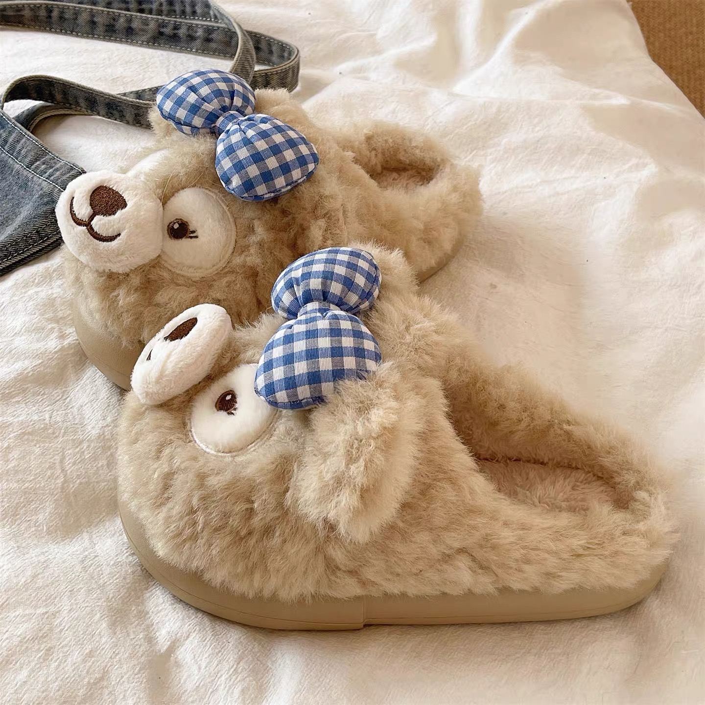 厚底棉拖鞋女冬季可爱蝴蝶结小熊包头防滑室内居家毛绒保暖月子鞋