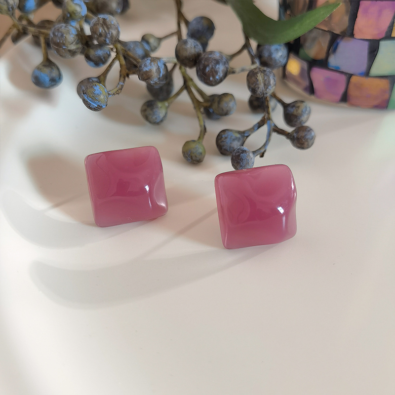 葡萄紫方糖生物瓷耳钉