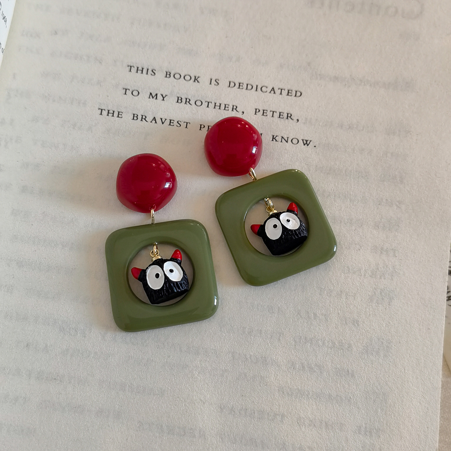 生物瓷耳钉防过敏养耳洞红绿撞色几何方框耳环可爱恶魔万圣节耳饰