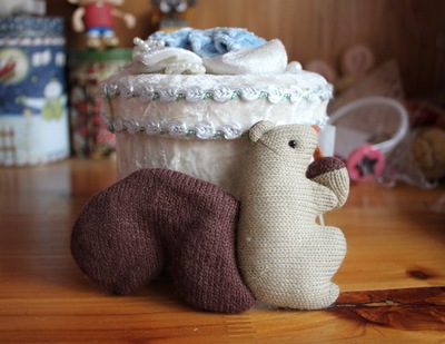 手工硬币包Accessorize钩织