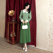 港风文艺复古秋季 女装 穿搭裙装 浪漫格调 日常通勤格子套装 两件套