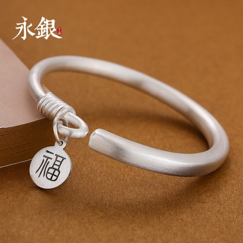 银手镯女纯银手工独特定制开口古法实心素圈个性简约气质铃铛吊坠