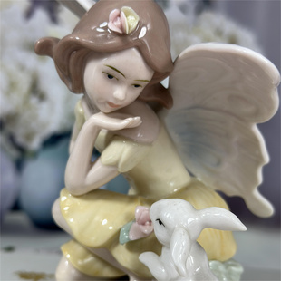 外贸西班牙雅致高温手绘陶瓷可爱小精灵礼物瓷偶人物摆件装饰家居