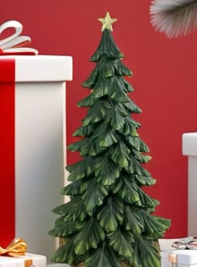 外贸出口订单圣诞节装饰品绿色树脂圣诞树摆件场景节日布置