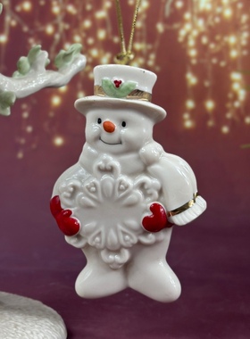 外贸陶瓷出口手绘雪人抱雪花挂件圣诞节礼物装饰品