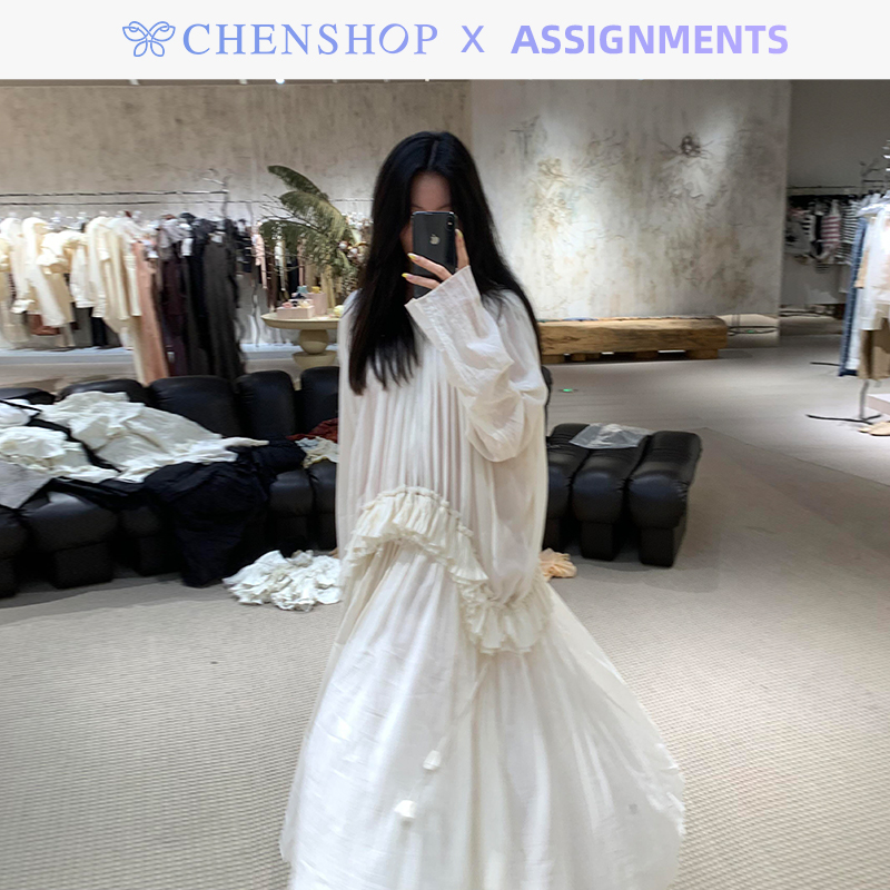 时尚褶皱薄棉连衣裙长袖