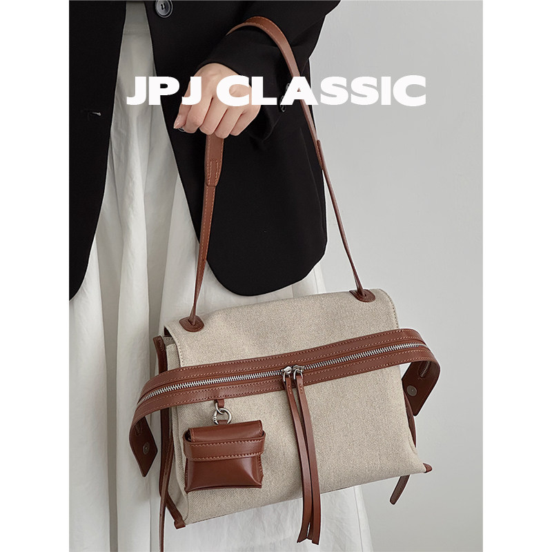 jpjclassic挂耳系列早春棉麻邮差包单肩斜挎通勤包城市风腋下软包