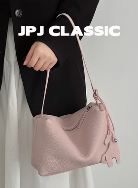 jpjclassic早春新款头层牛皮枕头包女单肩斜挎软包城市风通勤包