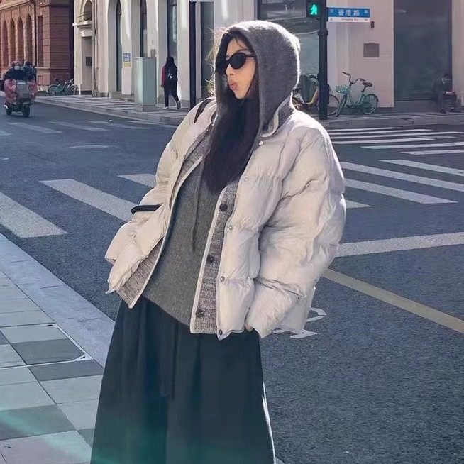 90新国标白鸭绒女羽绒服短款立领拼接纯色休闲面包服云朵泡芙外套