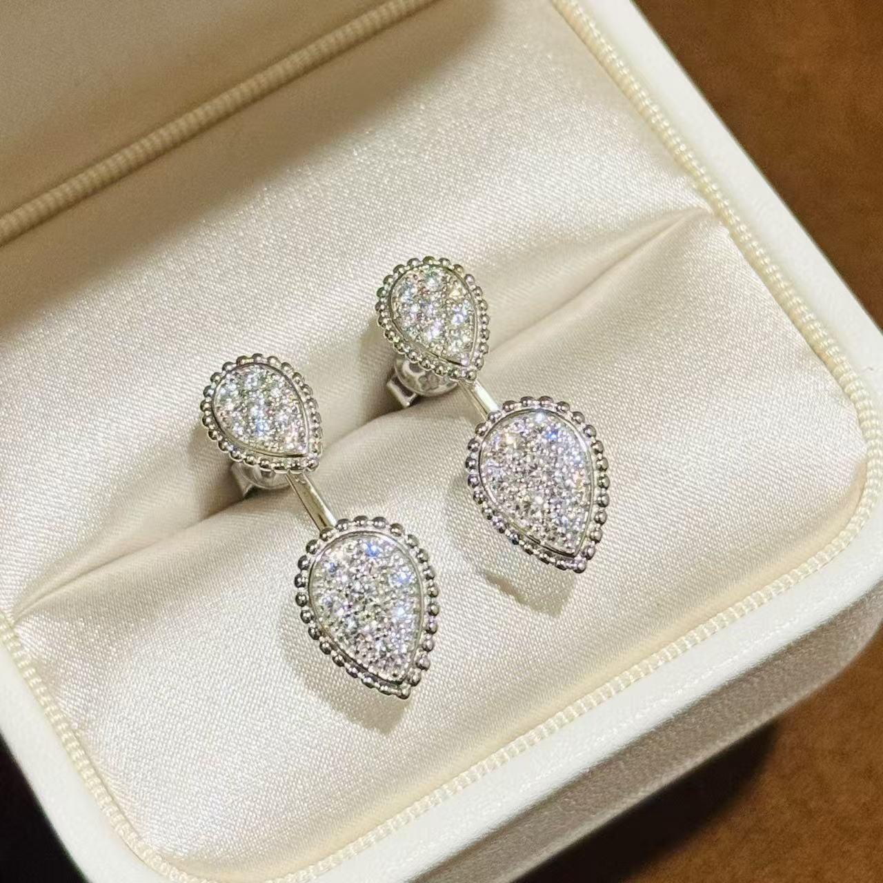 S925纯银精工高级感轻奢满钻上下水滴形露珠水珠耳环女麻花耳钉