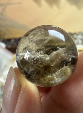 22mm天然茶黄水晶大单珠茶黄色幽灵包裹体晶体干净DIY散珠男女款