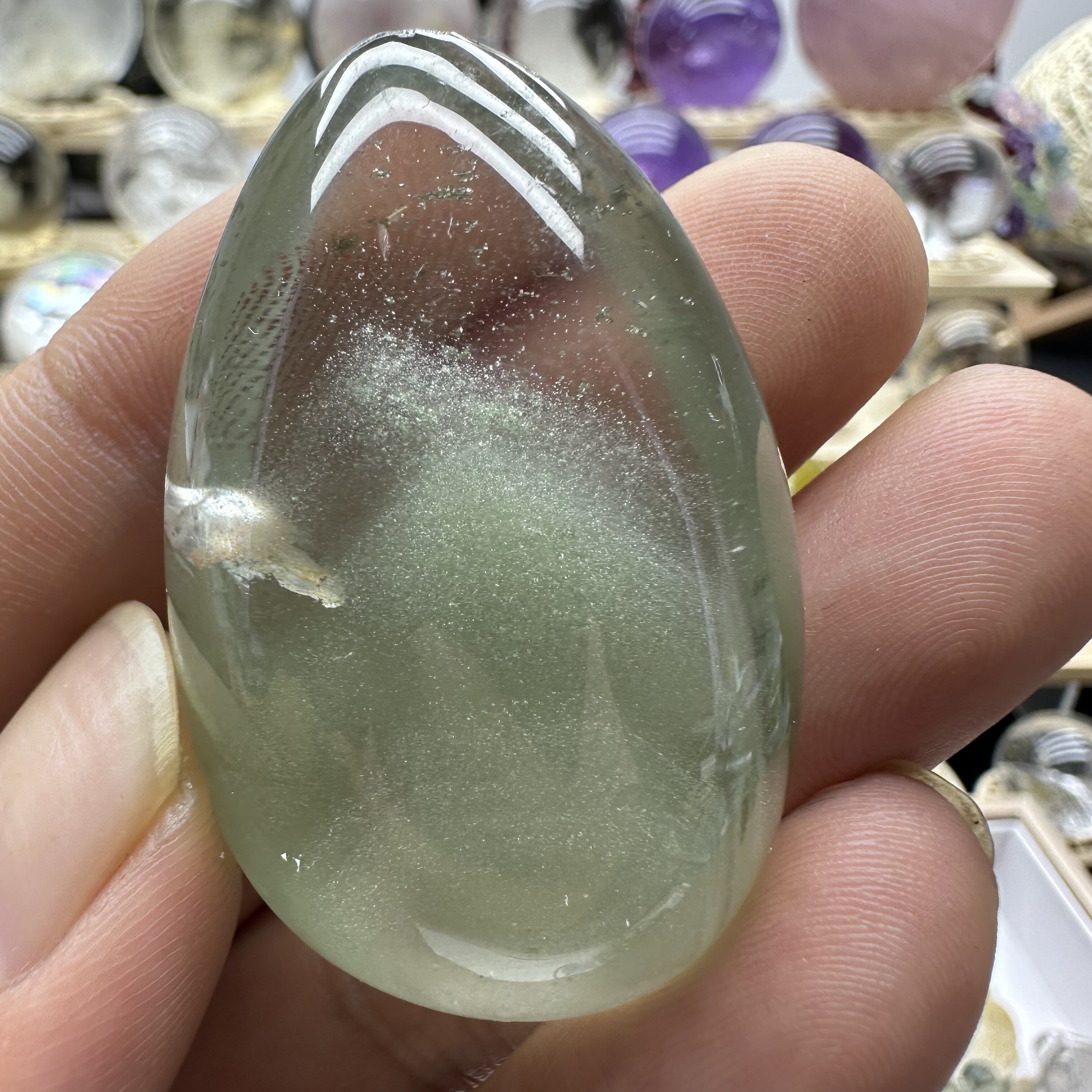 千层绿幽灵水晶天然白水晶包裹体金字塔晶体干净水滴型吊坠男女款