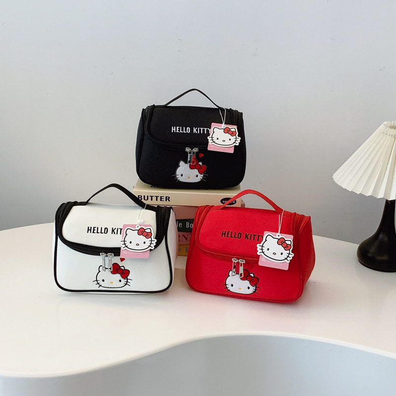 HelloKitty正版授权刺绣手提化妆包化妆袋大容量洗漱包手拎女包