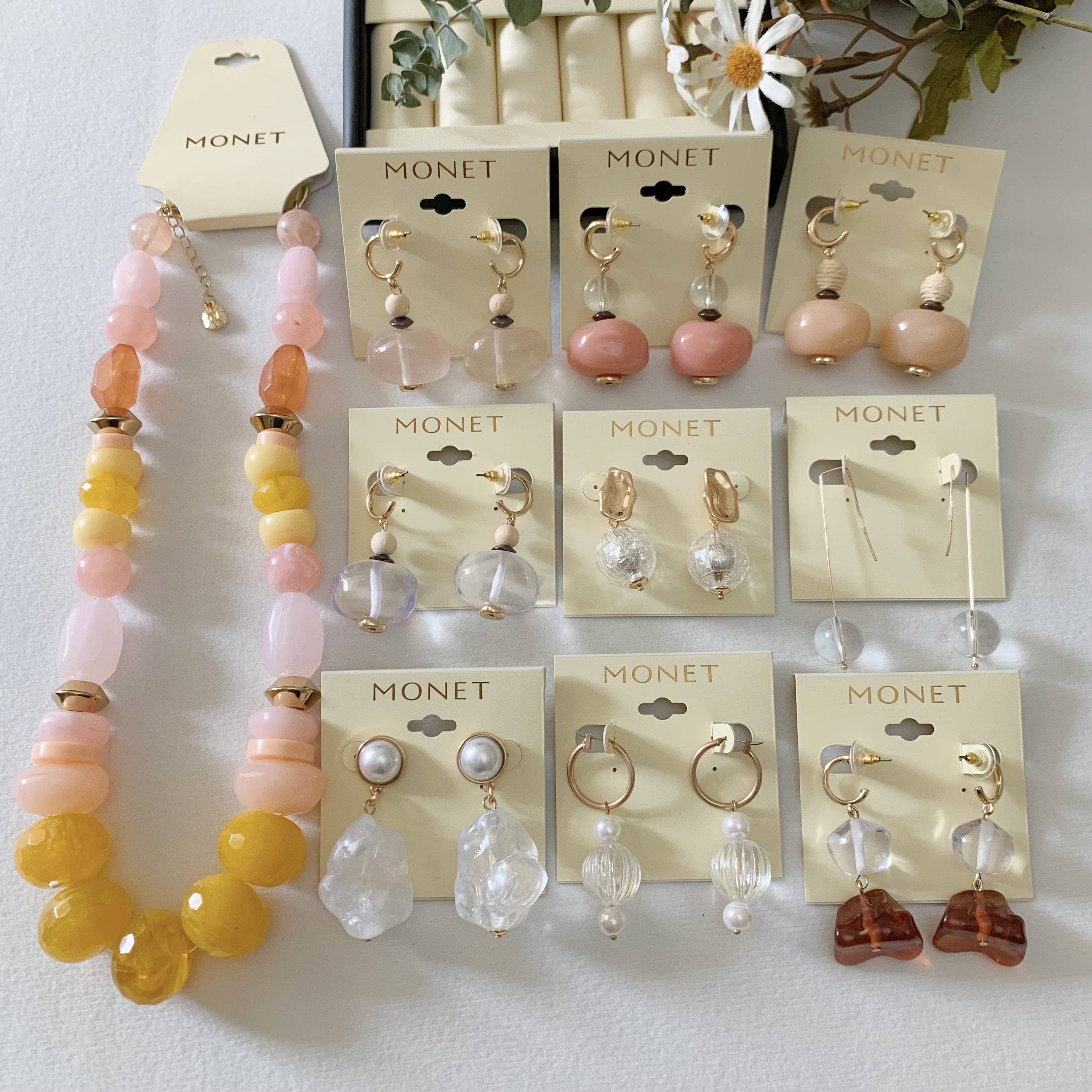 外贸品牌莫奈MONET果冻感耳环钉 独特设计甜美时尚百搭高级耳饰1