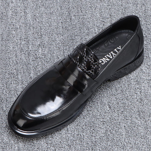 商务正装男鞋2025新款休闲皮鞋