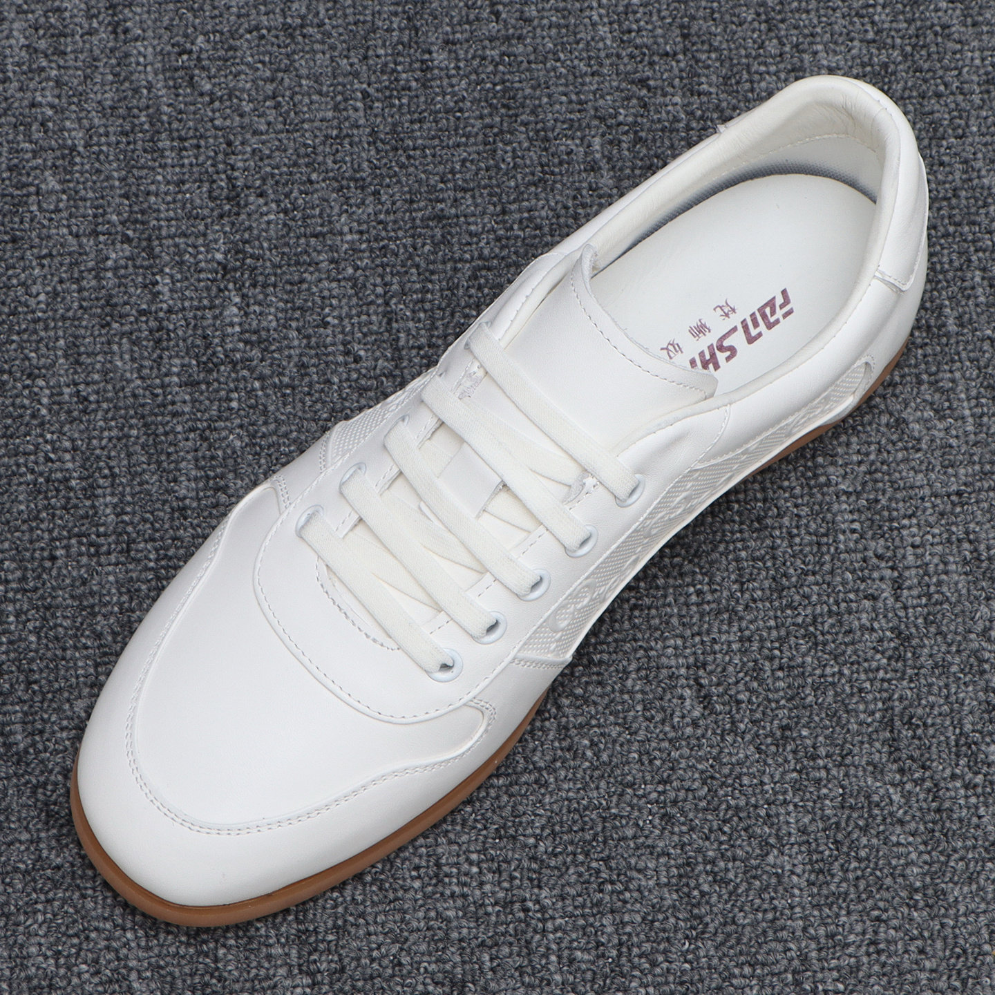 真皮白色板鞋男软底一脚蹬百搭休闲鞋2026新款头层牛皮男士小白鞋