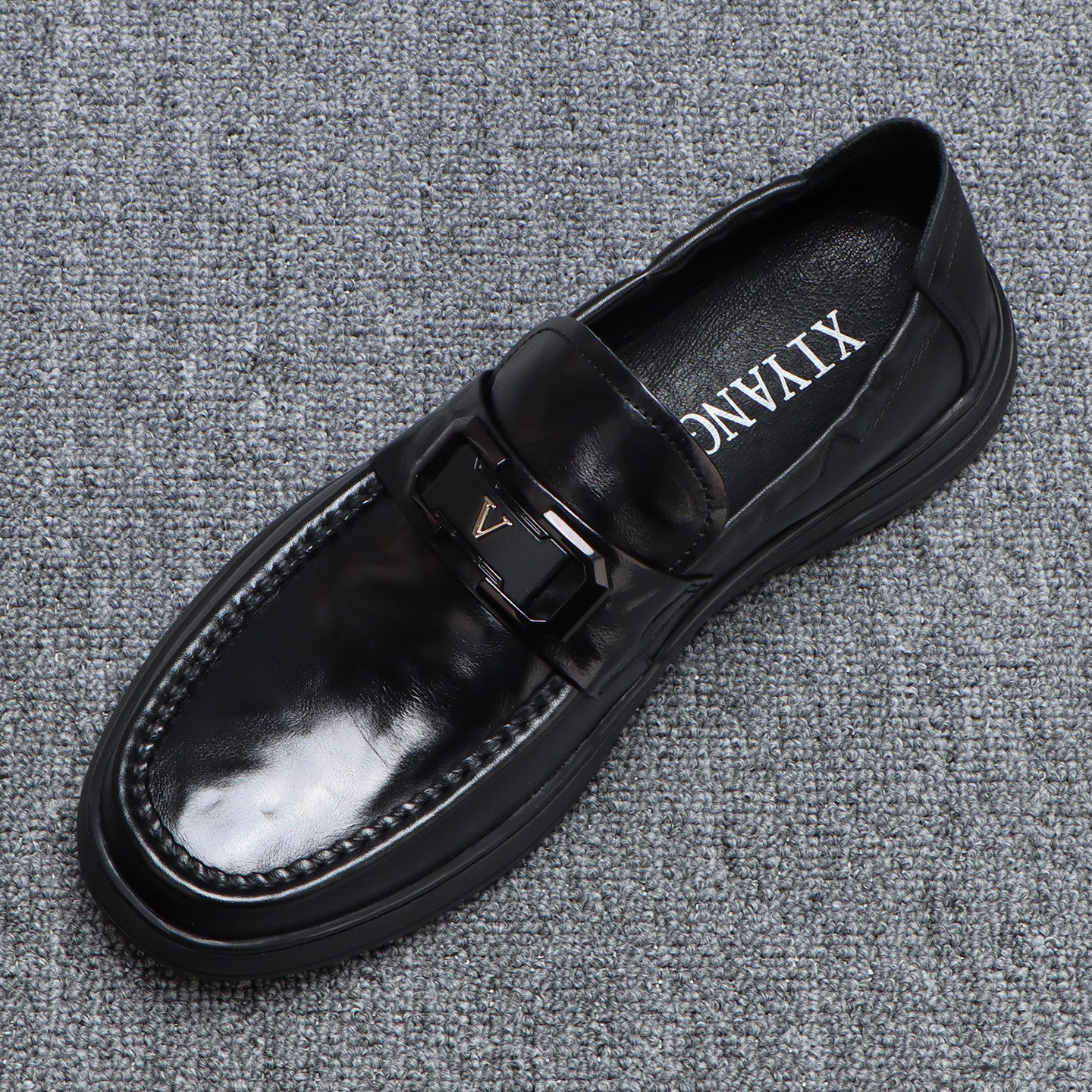 男士豆豆鞋2026新款一脚蹬软底百搭黑色休闲皮鞋男款真皮开车鞋子