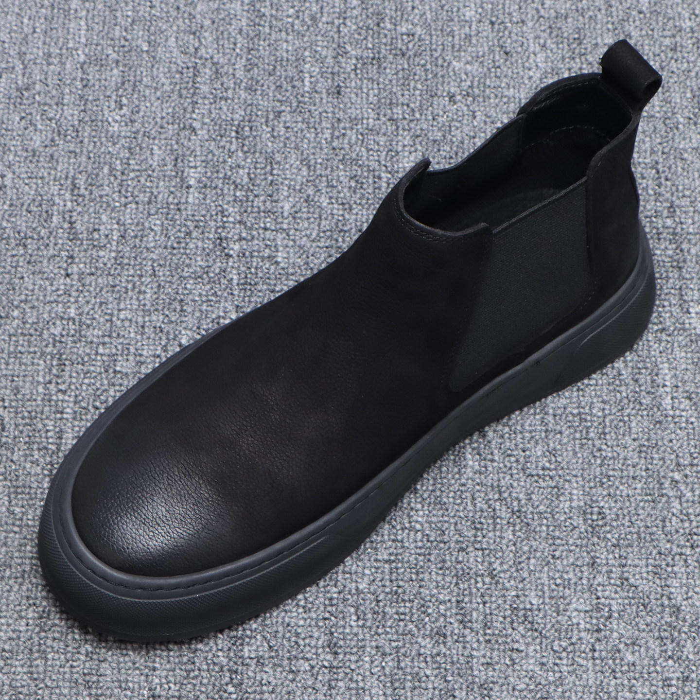 软底高帮皮鞋男款年轻人百搭牛皮切尔西靴2025新款秋季男士休闲鞋