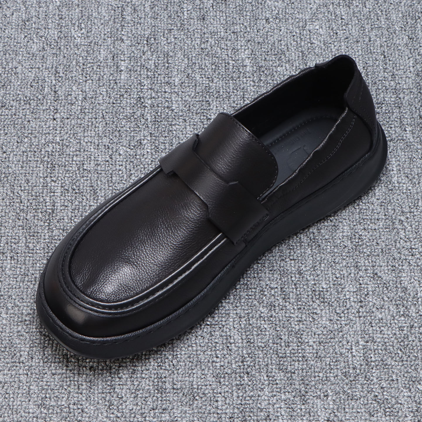 欧洲站头层牛皮轻便休闲皮鞋男