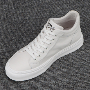 真皮高帮小白鞋男款2026新款鞋子男百搭潮鞋欧洲站软底休闲板鞋男