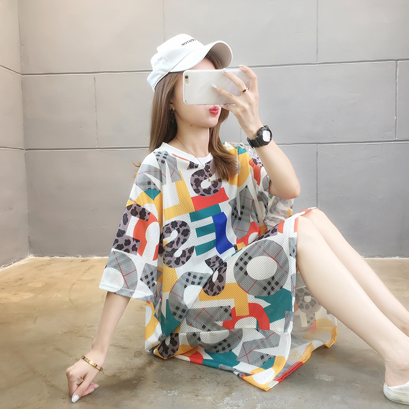 實拍84%滌16%氨綸夏季中長款圓領字母印花短袖寬鬆T恤女