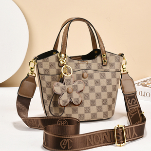 大妈斜挎包 中年 妇女女土包夏秋新款时尚百搭2024婆婆包单肩小包