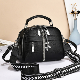 大妈斜挎包 中年 妇女女土包秋冬新款时尚百搭2025婆婆包单肩小包