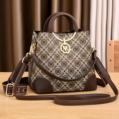 真皮质感手提包时尚女包