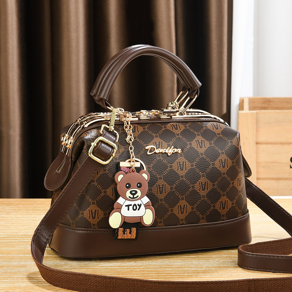 老妈女士包包新款小巧女土斜挎钭挎小夸包垮包时尚手提两用妈妈款