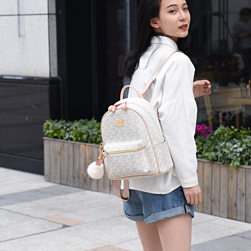 15-18-20岁女孩新款书包16少女高中大学生双肩包17休闲旅行背包19