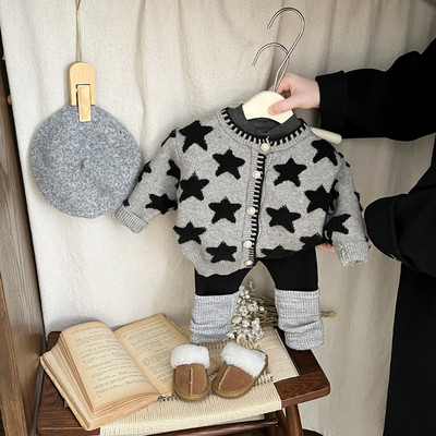 婴幼儿衣服秋冬季时髦针织开衫韩系冬装毛衣穿搭宝宝洋气百搭