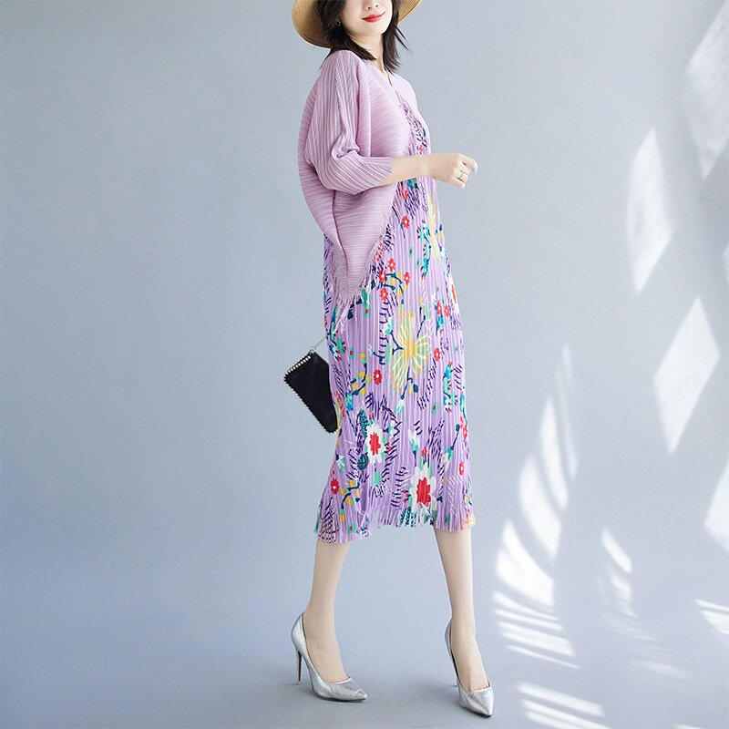 v领蝙蝠 袖流苏褶皱碎花连衣裙女宽松显瘦三宅宽松长裙包臀鱼尾裙