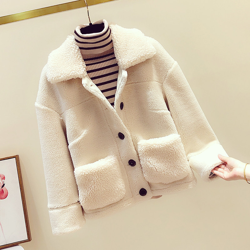 羊羔毛绒短外套女短款2020秋冬新款宽松皮毛一体小个子上衣颗粒绒