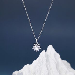 小众设计锆石五角星吊坠锁骨链厂家批发 S925纯银雪花星星项链时尚