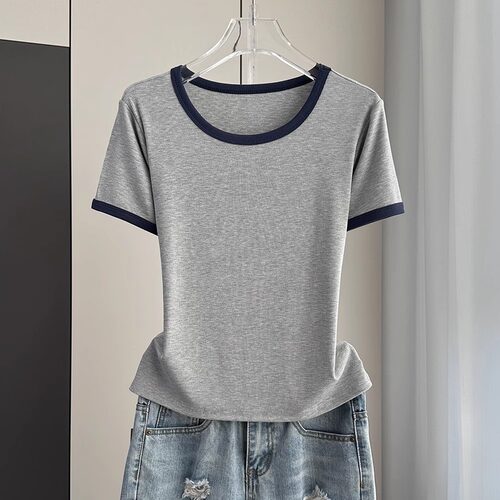正肩休闲短袖T恤女春夏季新款