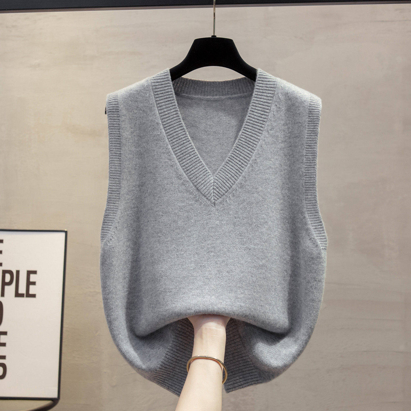 宽松无袖毛衣背心叠穿外搭马夹