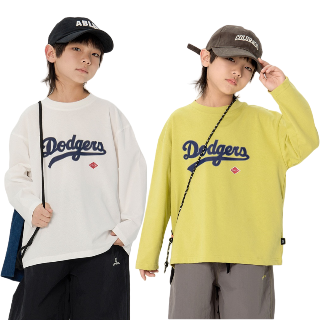 圆领日系长袖字母印花长袖T恤