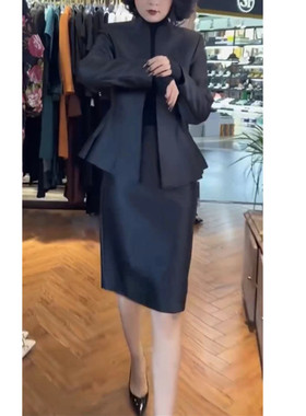 今年流行特惠22921大爱美依缘2025新款韩版通勒套裙女装修身洋气