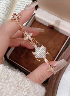 精工满钻四叶草老花手链