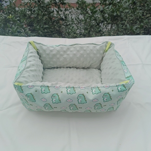 现货宠物保暖防水布豆豆绒方形窝松鼠土拨鼠貂龙猫狐獴等小宠适用