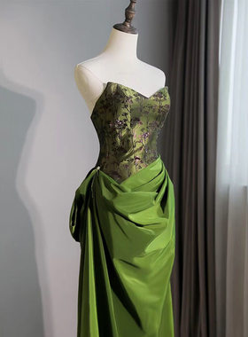 绿色新中式晨袍礼服敬酒服新娘订婚礼服裙轻奢小众长款抹胸连衣裙