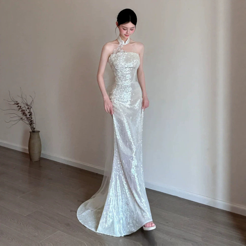 鱼尾敬酒服新娘亮片宴会挂脖晚礼服订婚轻奢小众出门纱迎宾礼服裙