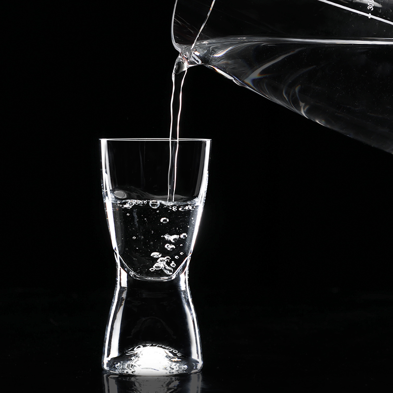 捷克进口水晶玻璃白酒杯家用70ml白酒杯一口杯高脚杯